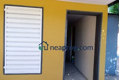 Posadas. Casa con Amplio Patio, 2 Dormitorios, amplio patio, terreno de 300m²